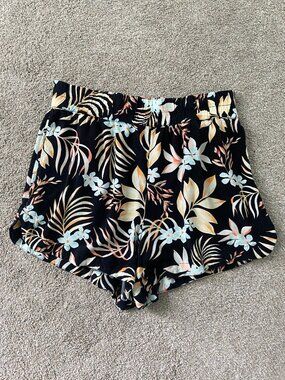Rip Curl Pull On Tropical Print Shorts